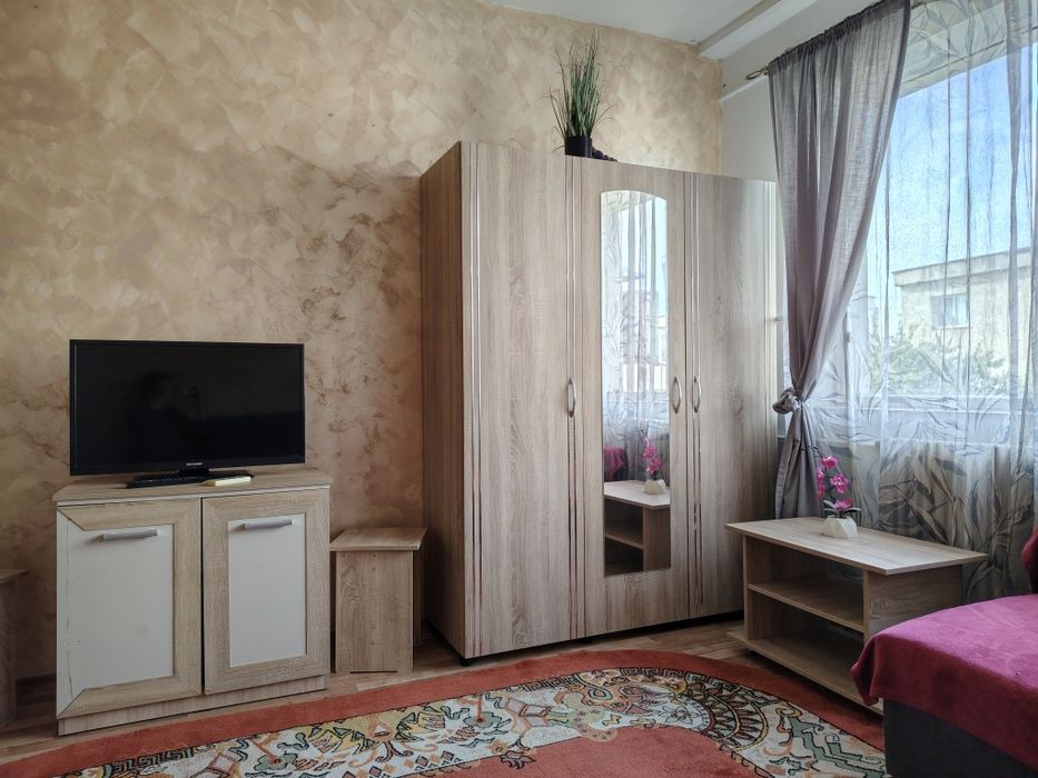 Închiriez garsoniera in Constanța zona far poarta 6