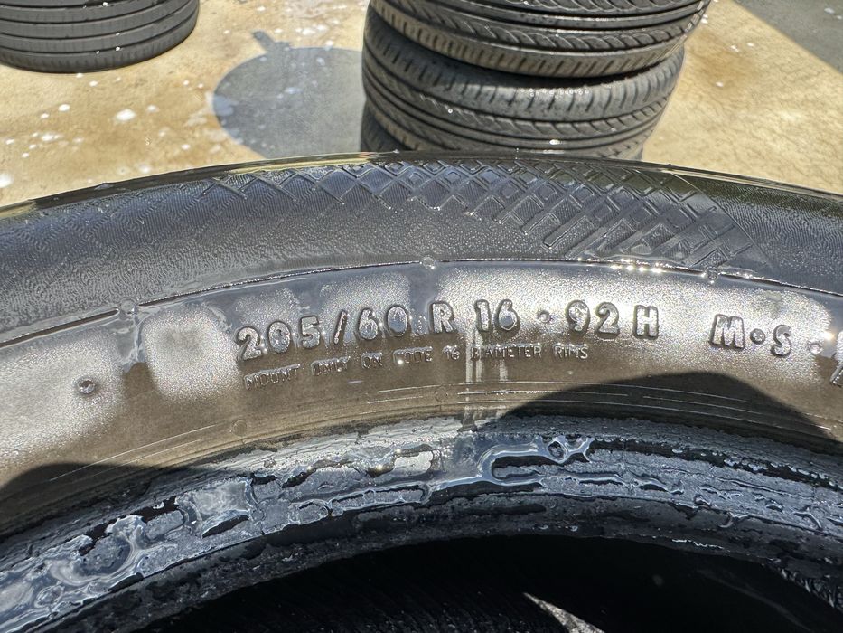 Cauciucuri iarna 205/60 R 16