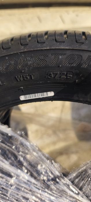 Brigestone 205/45/R17