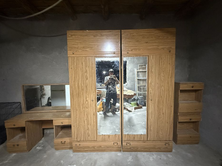 Мебельный гарнитур