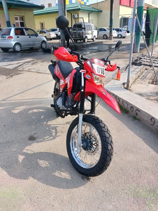 Enduro 200cc  950$