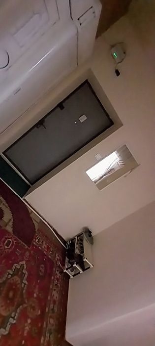 4x kv sotiladi Chirchiq sh. 82m²