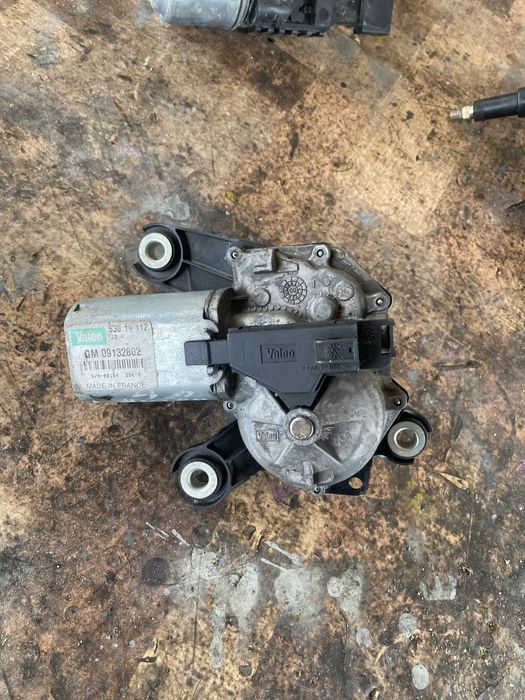 Моторче задна чистачка за опел астра г мерива а корса ц