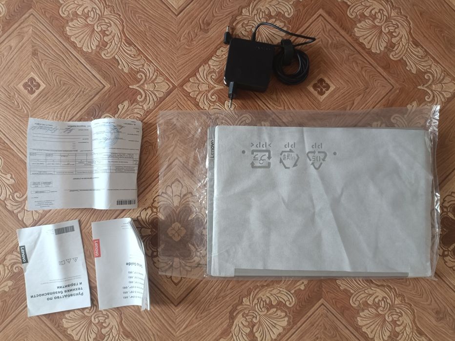 Ноутбук Lenovo IdeaPad