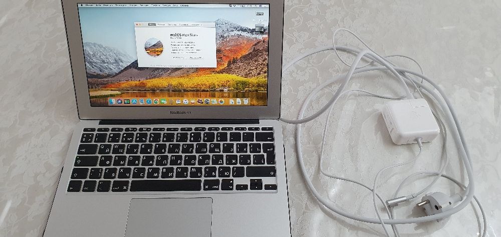 Продам Macbook air