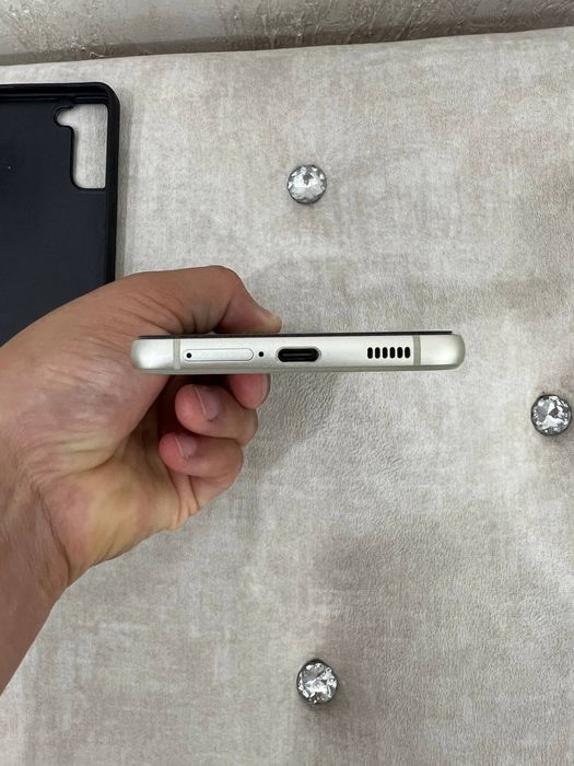 Продам Samsung s21 FE 5G