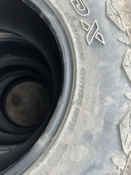 Продам резину 285/70/17