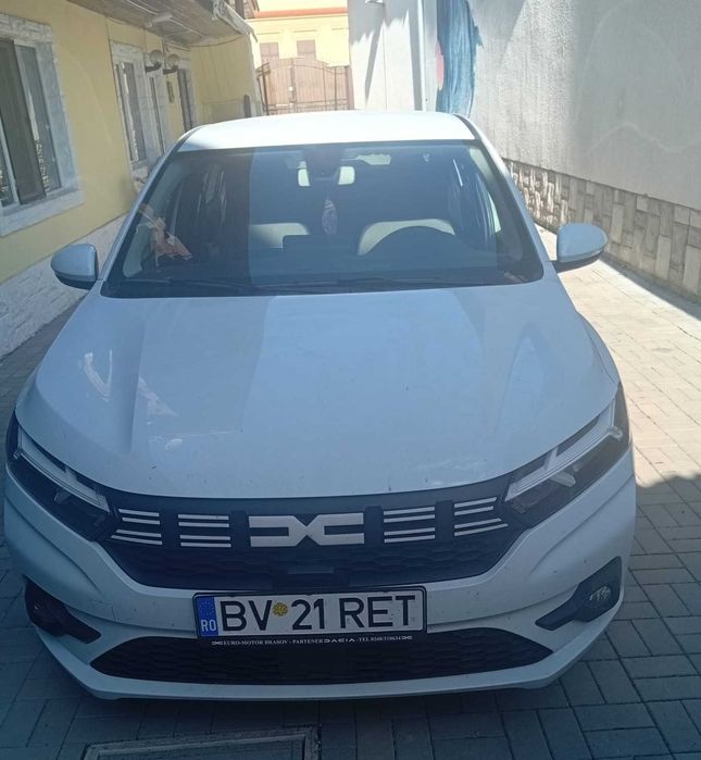 Vand Dacia Logan benzina+GPL, an de fabricatie 2023.