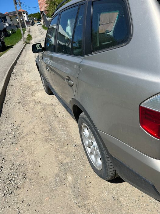 BMW X3 an 2008, Panorama