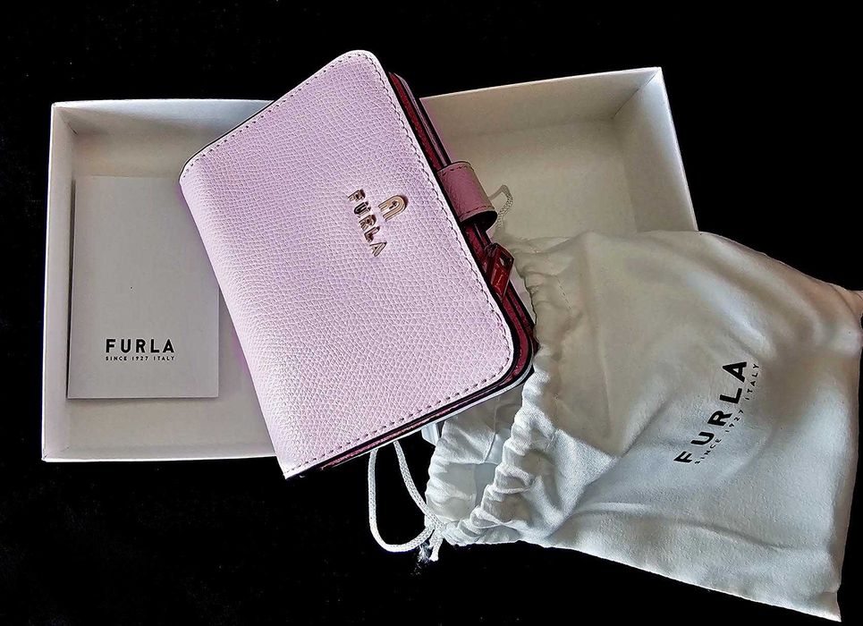 Оригинален дамски нов портфейл FURLA