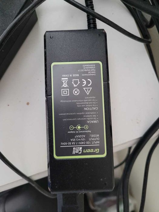 Продавам лаптоп Toshiba Satellite L300