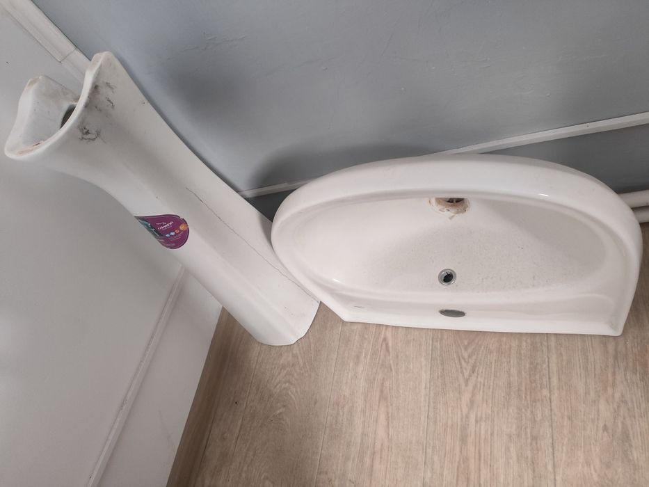 Продам тюльпан раковину