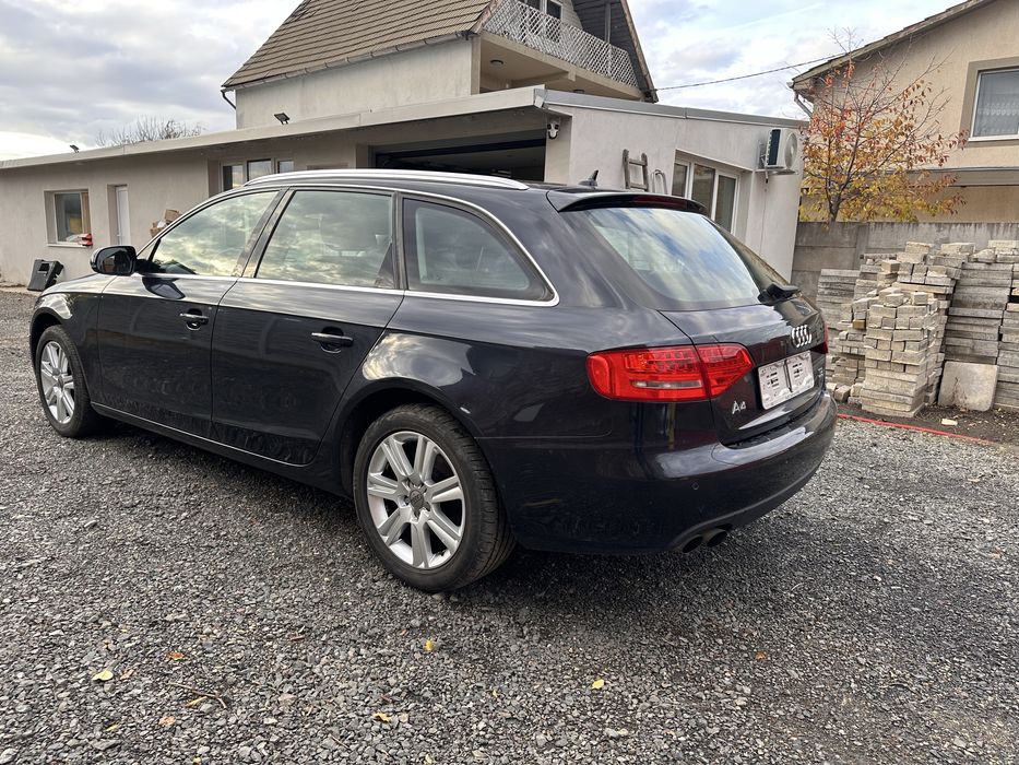 Audi A4 B8 2.0 tdi quattro 170 cai 2012