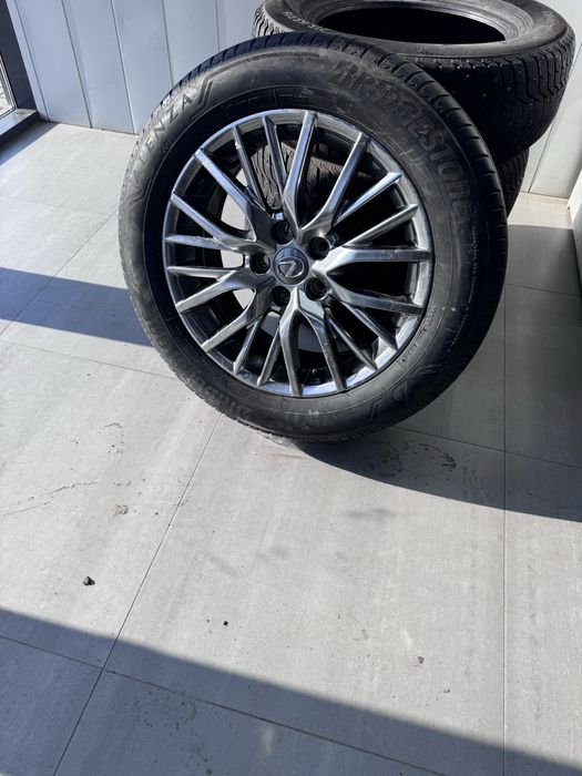 Комплект дисков с покрышками Покрышки Bridgestone