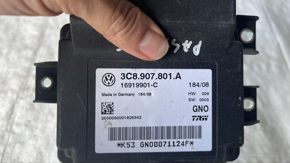 Модул паркинг VW Passat B6