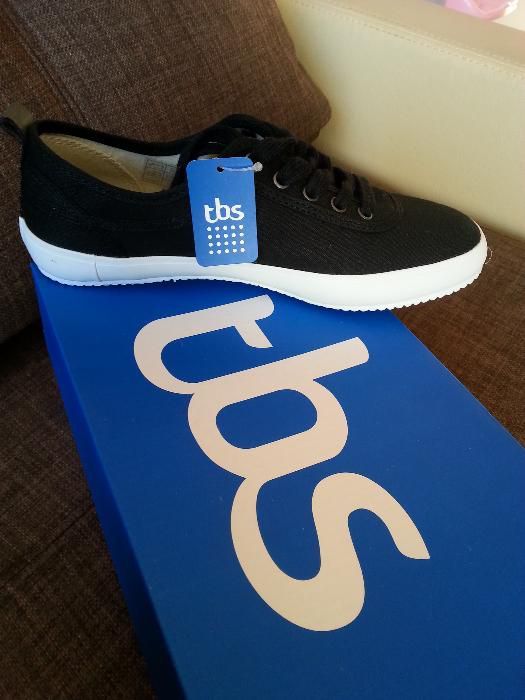 Нови кецове TBS намалени 25 лв.