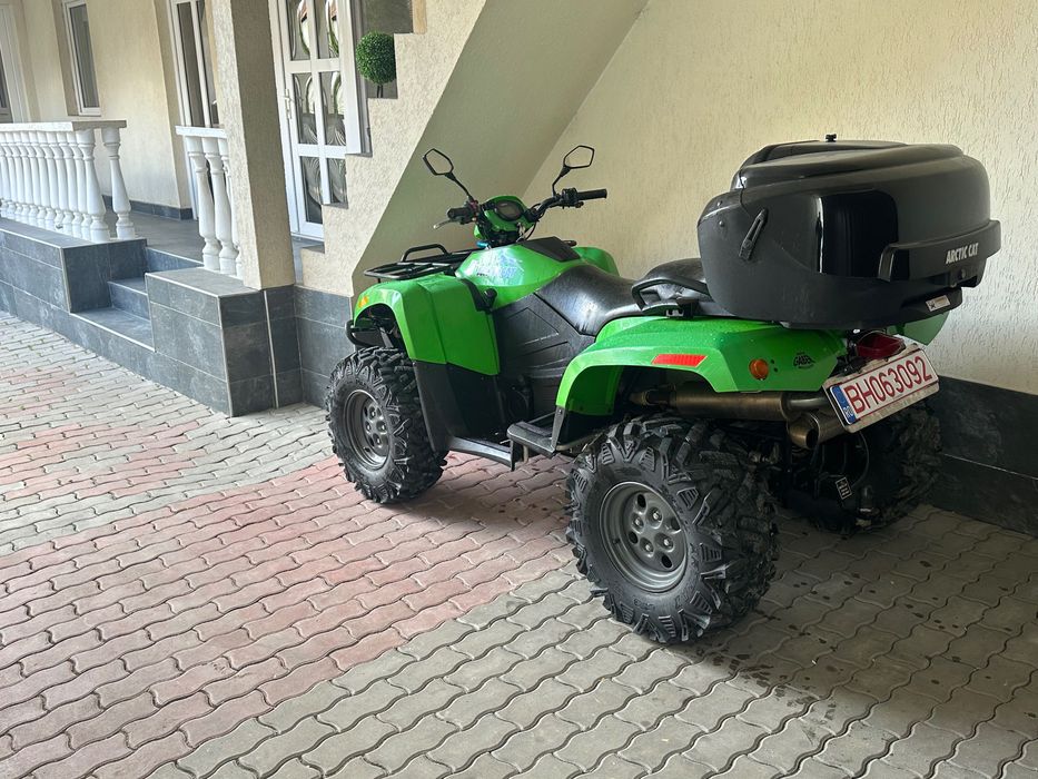 atv arctic cat 500, 2 locuti