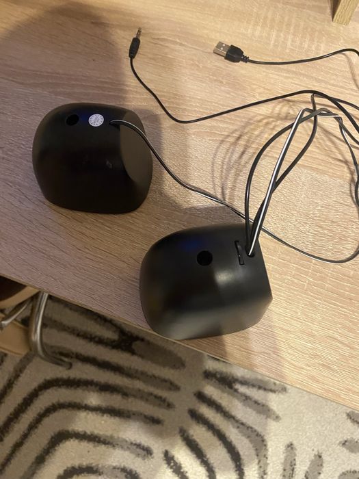 vand boxe pentru pc sau laptop