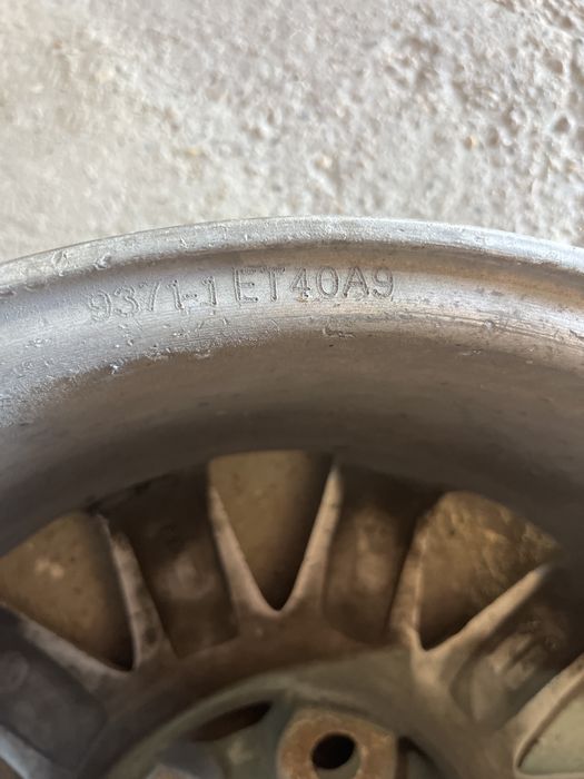 Тайота камри диска р15