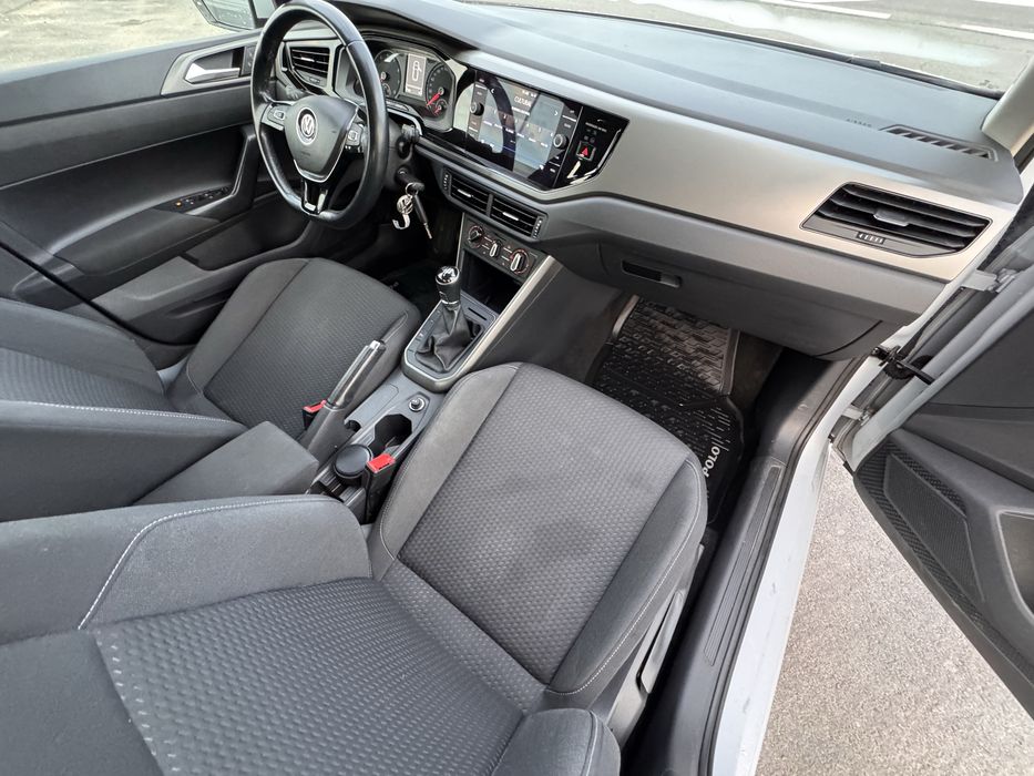VW Polo 1.0 TCE 100cp usor avariat