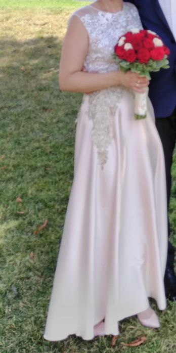 Rochie ocazie deosebita