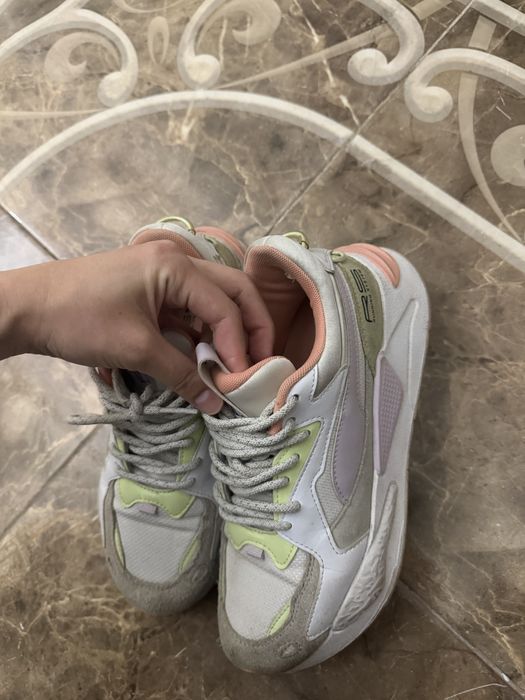 Кроссовки Puma женские