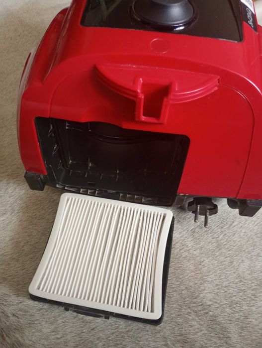 Aspirator Samsung fără sac 850W