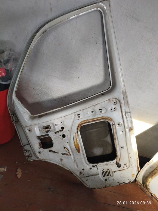 Двери Газель 3302