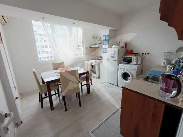 Продава се Двустаен апартамент в Бургас, Славейков - 65 кв.м за 1138 €/кв.м - Снимка #3