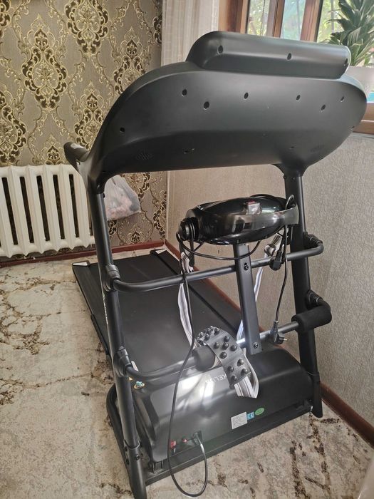 Беговая дорожка АХELUS 470  120 kg