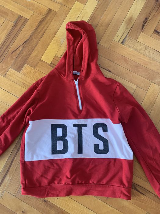 Лот от суичърии