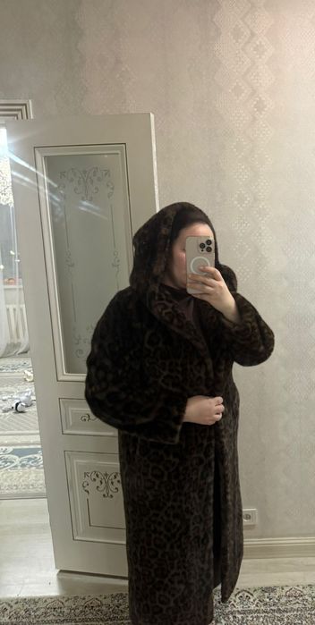 Продам шубу.искт мех