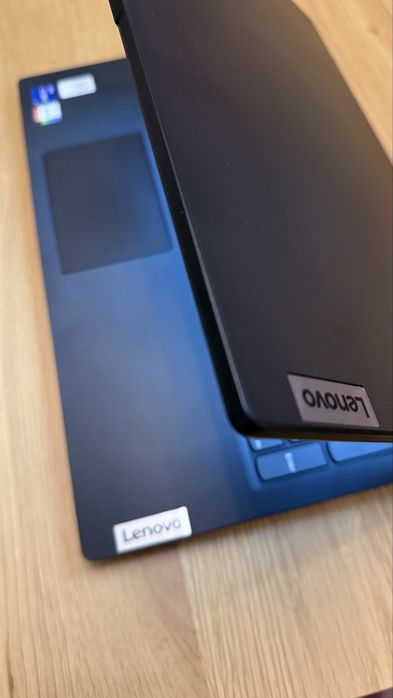 Laptop Lenovo V15 G4 IRU procesor I7