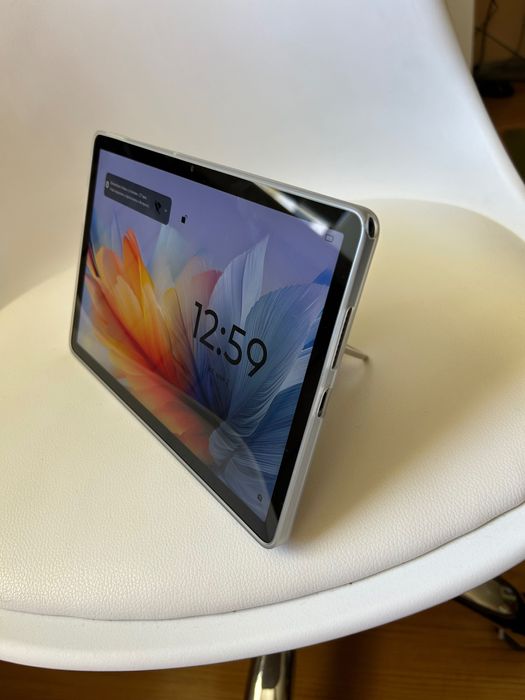 Планшет LENOVO 128гб озу8гб жагдай новый царапина жок тап таза жасайт