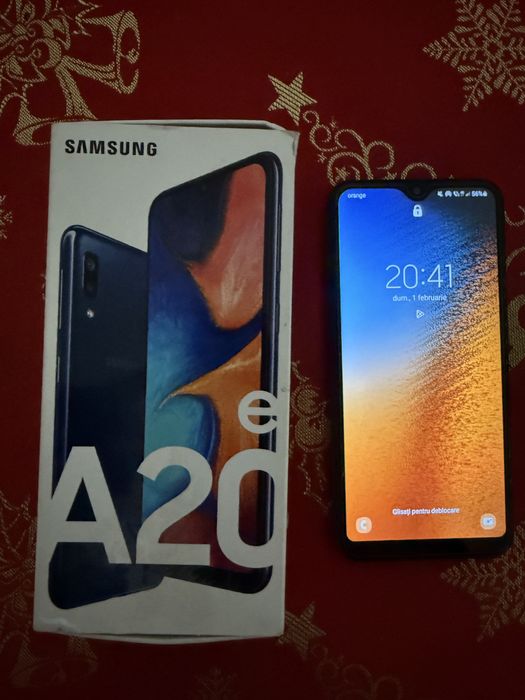 Vând Samsung A  20e in stare perfecta