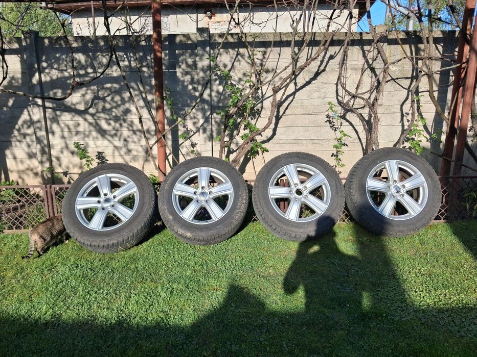 Set jante originale Jeep + anvelope Yokohama Geolander AT 245 60 18