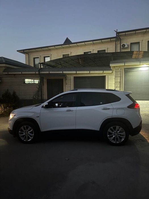Tracker 2 LTZ 2024 yil