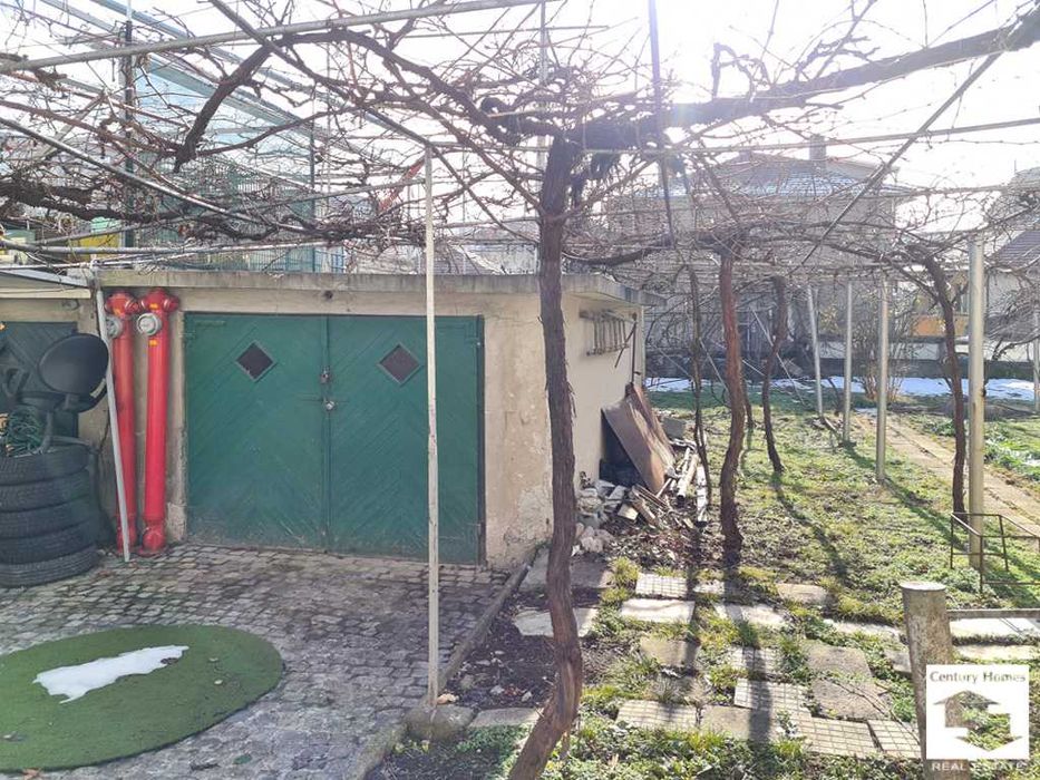 Продава се Етаж от къща в Велико Търново, Център - 130 кв.м за 1377 €/кв.м - Снимка #13