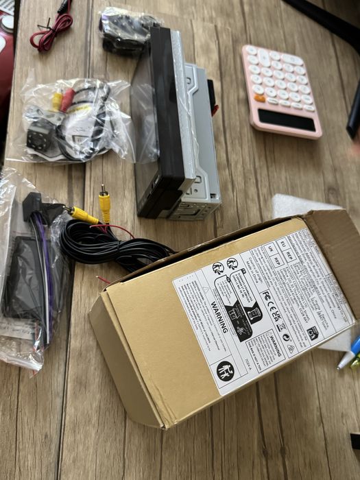 Монитор сотилади фулл комплект