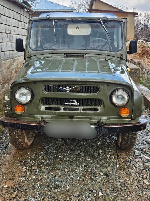 Мошин сотилади краскаси радной йили 1988