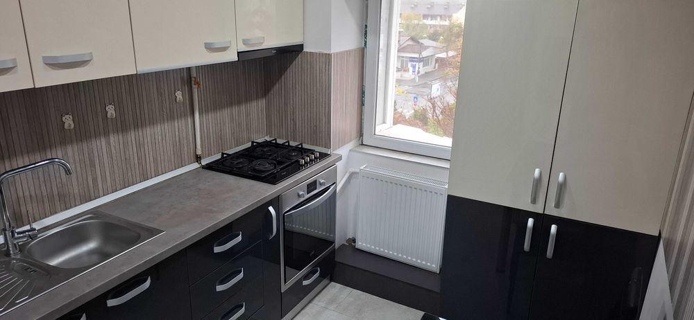 Inchiriez apartament 2 camere