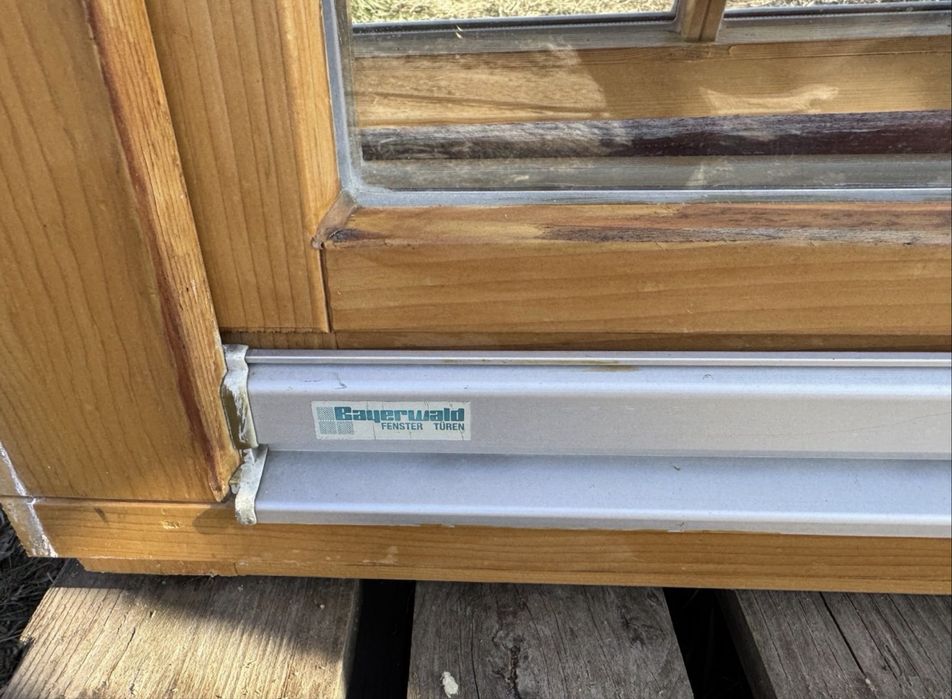 Fereastra lemn tripan sprosuri H 123 x L 98/114 stoc 6 buc Germania