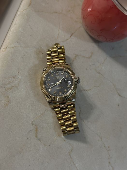 Vand ceas automatic ca nou