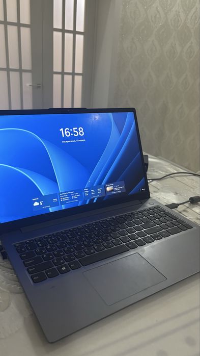 Lenova Ideapad 3