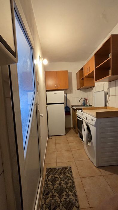 Inchiriez cameră cămin