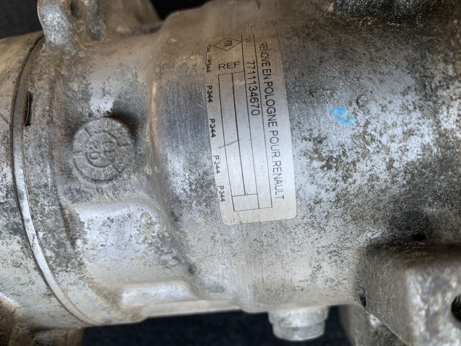Compresor Clima AC Aer Conditionat Renault Clio 1.2 Benzina