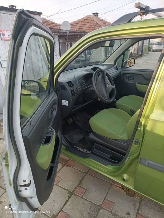 Опел Агила Opel Agila на малко км!!!