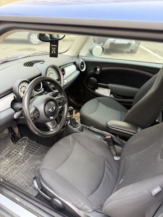Mini cooper 2012 AUTOMATIC