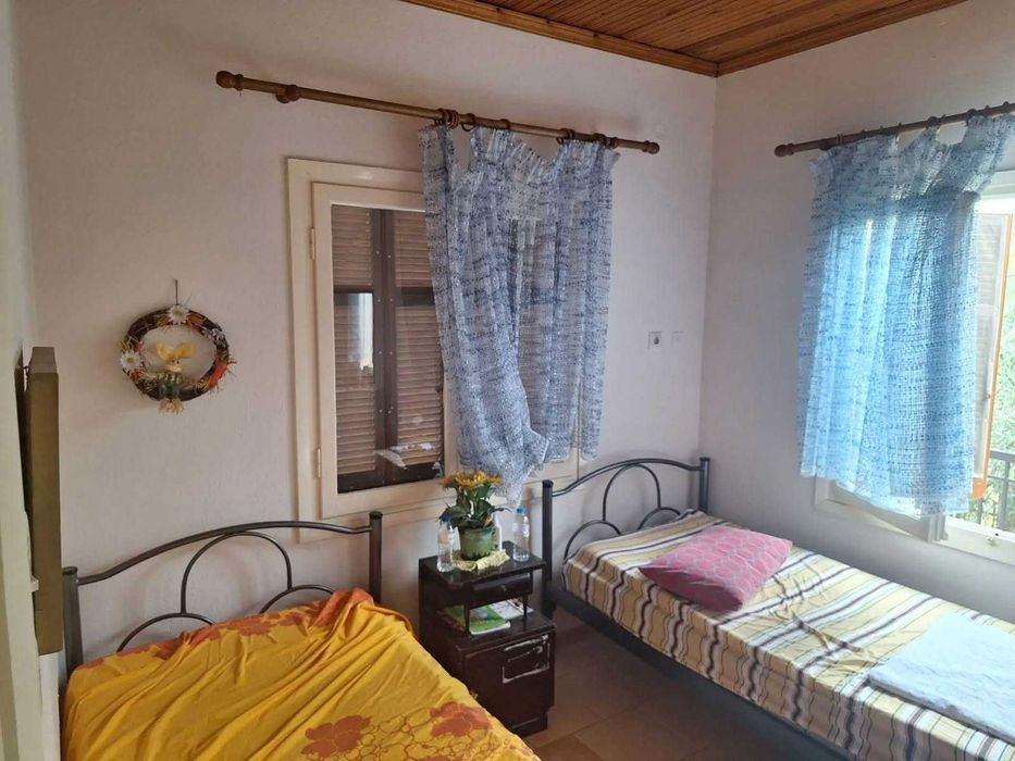 Къща на 300 метра от плажа - Аспровалта