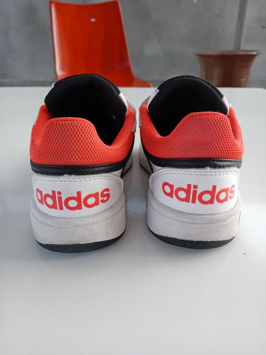 Маратонки Adidas